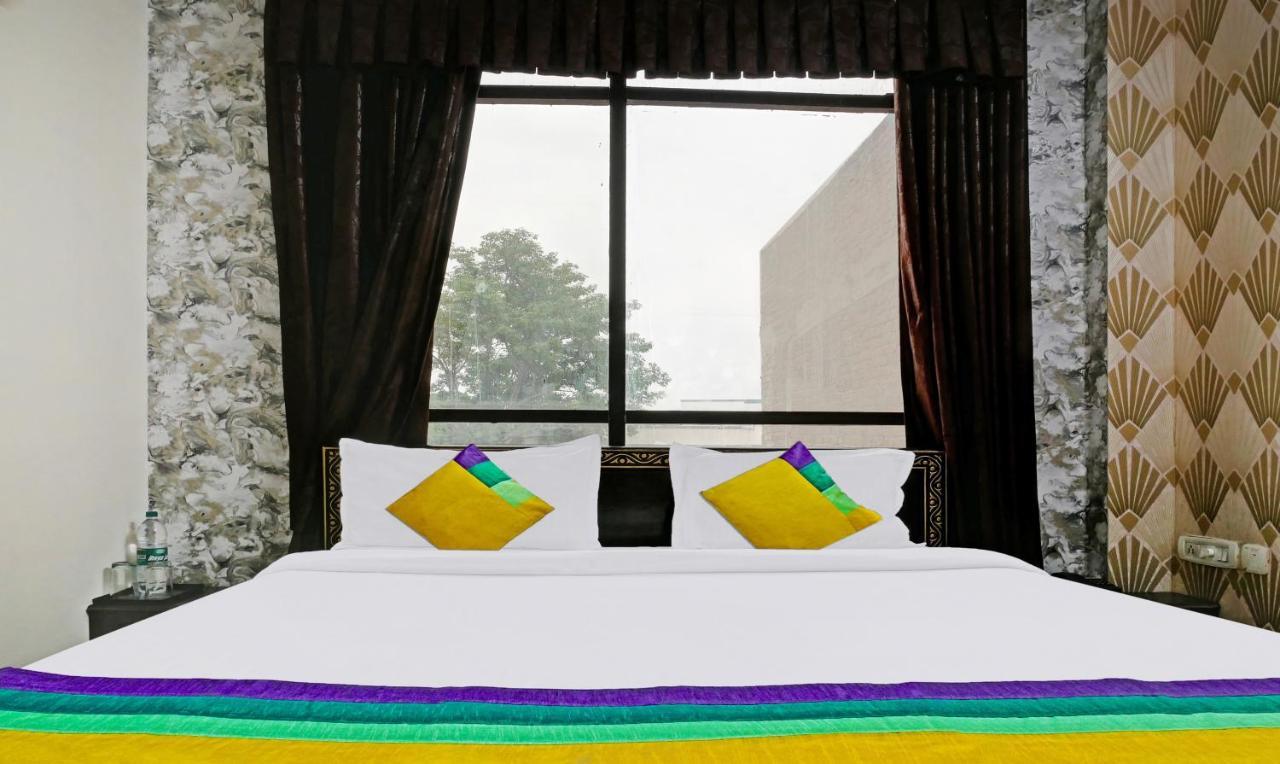 Itsy By Treebo - Ashoka Grand Otel Varanasi Dış mekan fotoğraf