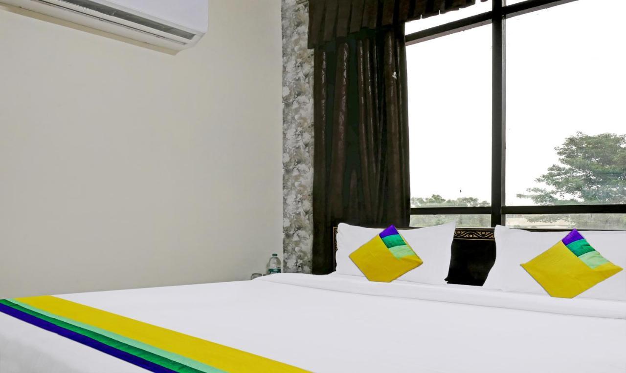 Itsy By Treebo - Ashoka Grand Otel Varanasi Dış mekan fotoğraf